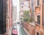 San Polo Canal View Apartments - Venice